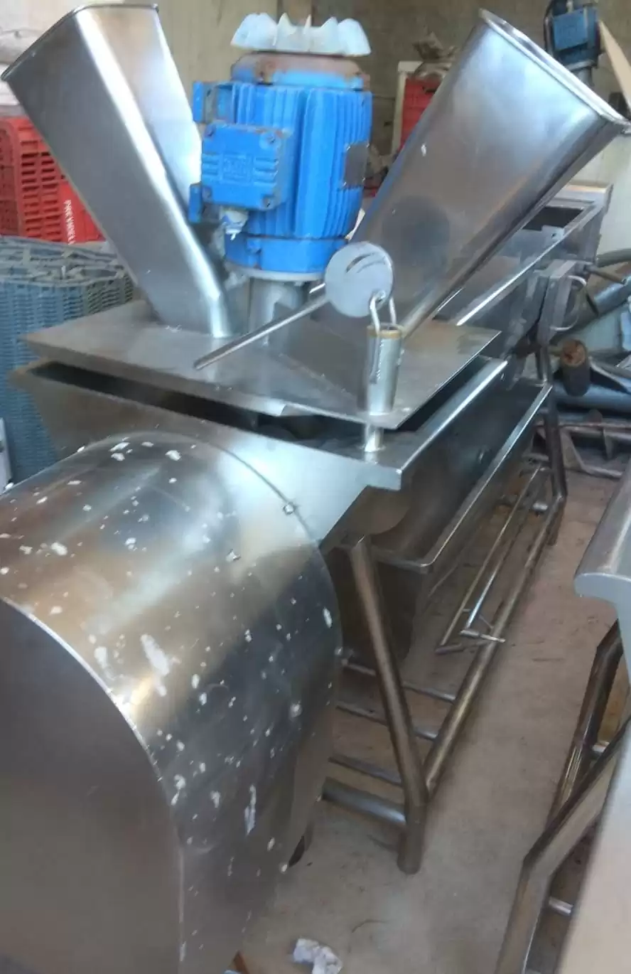 Filadeira Mussarela seminova 7