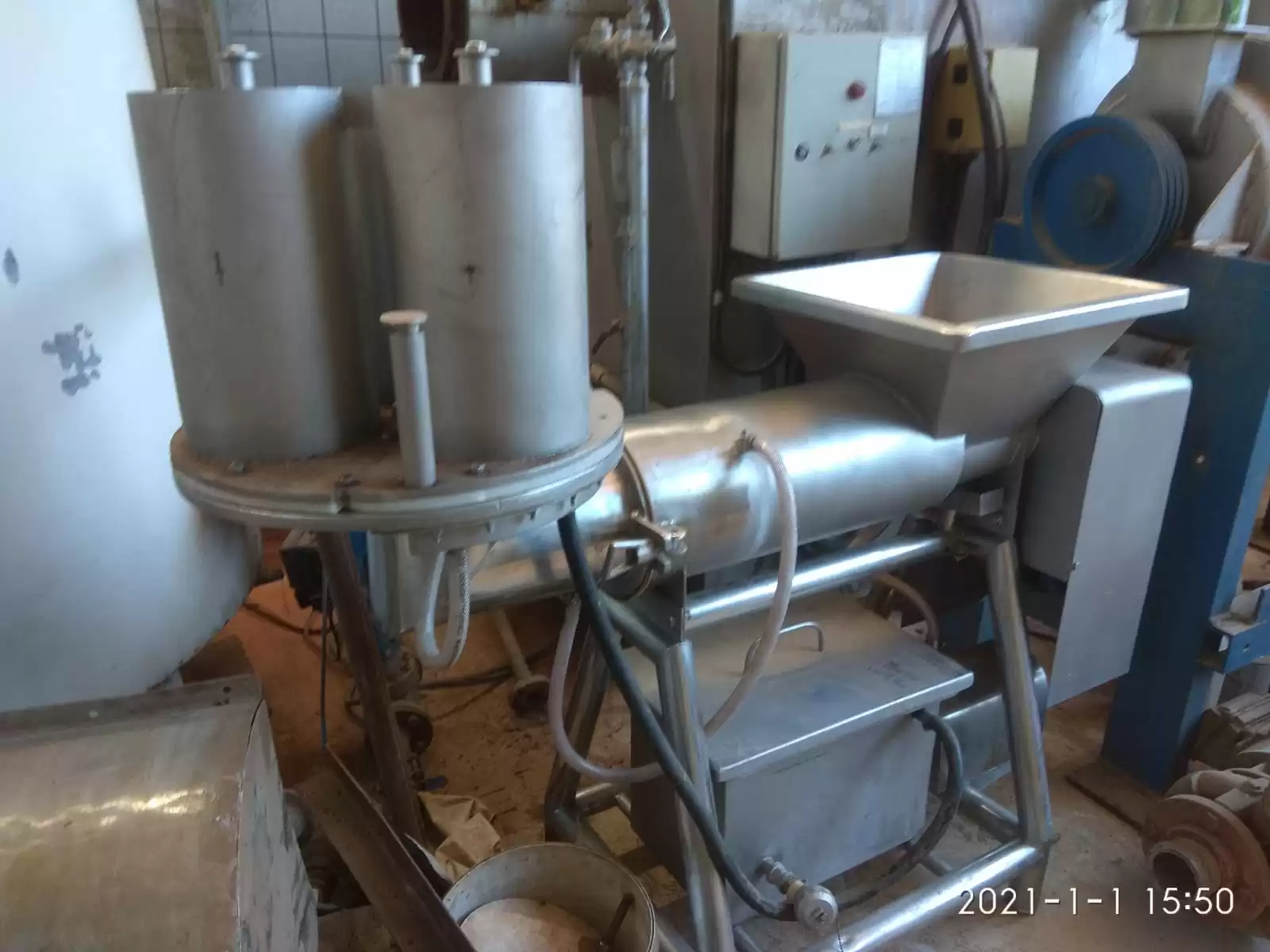 Moldeadeira Mussarela seminova 2