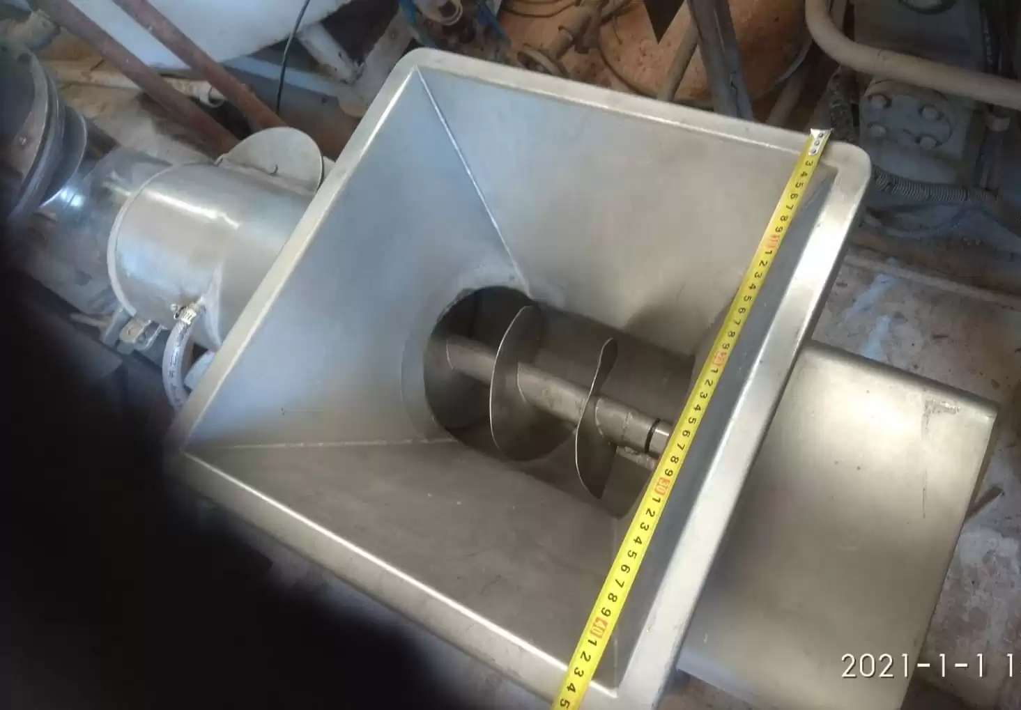 Moldeadeira Mussarela seminova 3